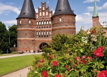 Lübeck Schleswig-Holstein Deutschland © sunfun-shutterstock.com/2013