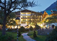 Mayrhofen Österreich © Alpendomizil Neuhaus