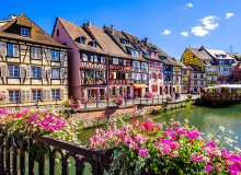 Colmar Elsass Frankreich © FooTToo-Shutterstock.com