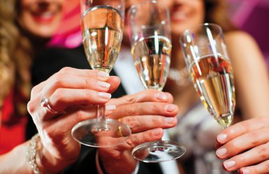  © Kzenon-shutterstock.com/2013