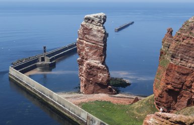 Helgoland Nordsee Schleswig Holstein Deutschland © hecke61-shutterstock.com/2013