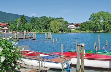 Bad Wiessee Tegernsee Oberbayern Deutschland © travelpeter - fotolia.com