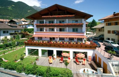 Dorf Tirol/Südtirol - Hotel Patriarch***SUPERIOR
