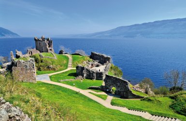 Loch Ness Highlands Schottland Großbritannien © Jenifoto-stock.adobe.com