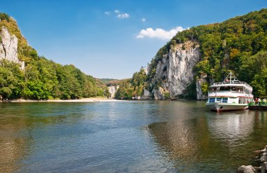  © mojolo/AdobeStock