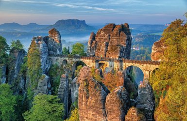 Elbsandsteingebirge Sächsische Schweiz Sachsen Deutschland © pixabay.com-Julius_Silver