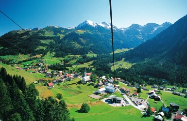 Mittelberg Kleinwalsertal Vorarlberg Österreich © Kleinwalsertal Tourismus