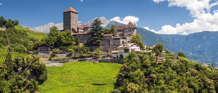 Dorf Tirol Südtirol Italien © Wolfgang Zwanzger-fotolia.com