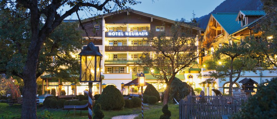 Mayrhofen Österreich © Alpendomizil Neuhaus