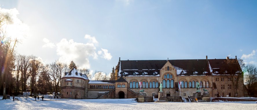 Goslar Harz Niedersachsen Deutschland © Shutterstock/Sina Ettmer Photography