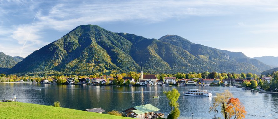 Bad Wiessee Tegernsee Oberbayern Deutschland © DZT/Francesco Carovillano